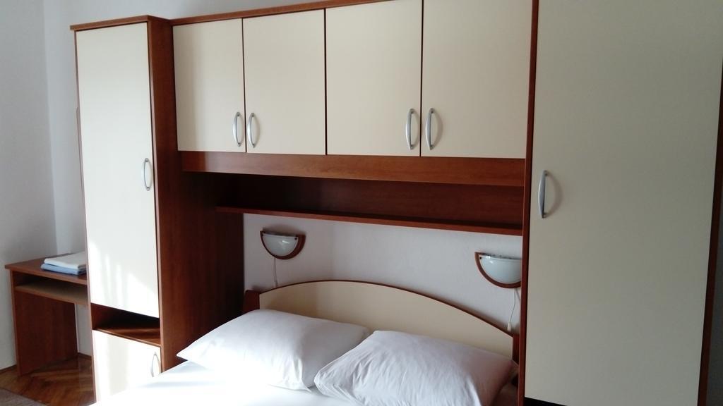 Apartments Branko Nin Szoba fotó